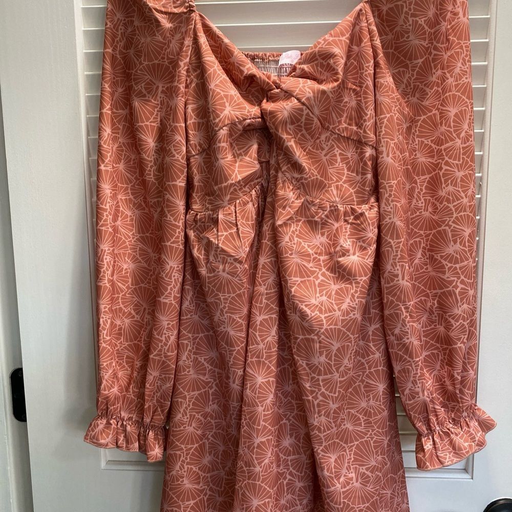 Pink Lily Rusty Coral Abstract Fan Print Long Sleeve Mini Dress - Size Small